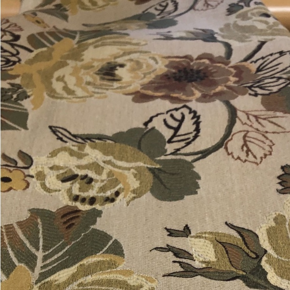 Stunning Vintage Henredon Bella Floral Fabric